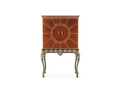 Барный шкаф OAK MG2522 Epoca: Italia 1760 Период: Италия 1760 г.