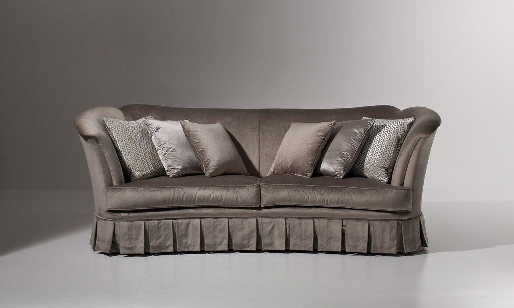 Диван OAK MG3084 Epoca: Contemporanea Период: Современный дизайнер OAK
