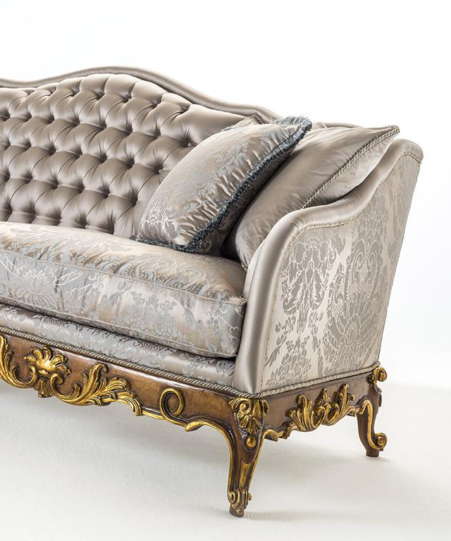 Диван OAK MG3313/1 Epoca: Tardo Barocco - Italia 1740 Период: Позднее барокко – Италия