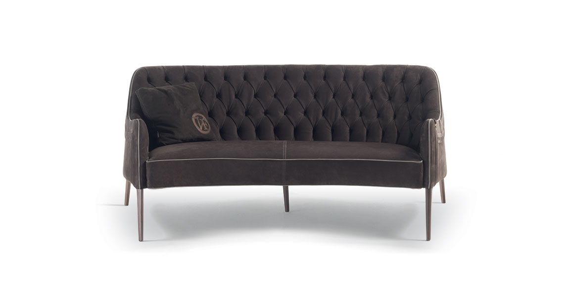 Диван Vittoria Frigerio Poggi Sofa Capitonné
