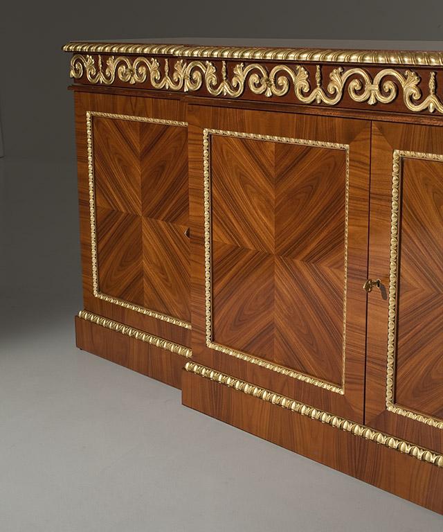 1765 г. дизайнер OAK