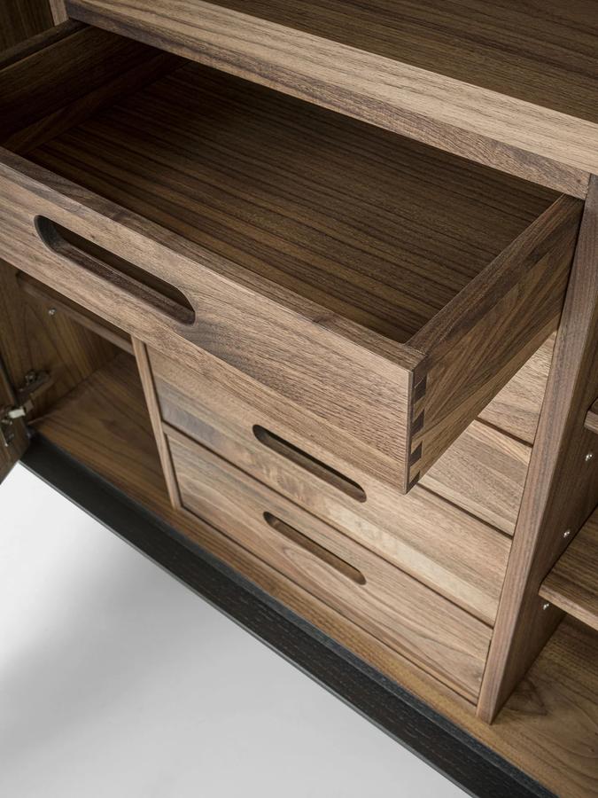 Низкий шкаф Riva 1920 Move high