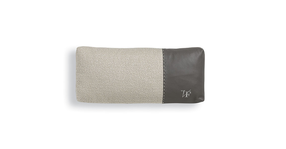 Подушка Vittoria Frigerio GLAM COLLECTION - VFSPIN1 дизайнер VF Design Studio