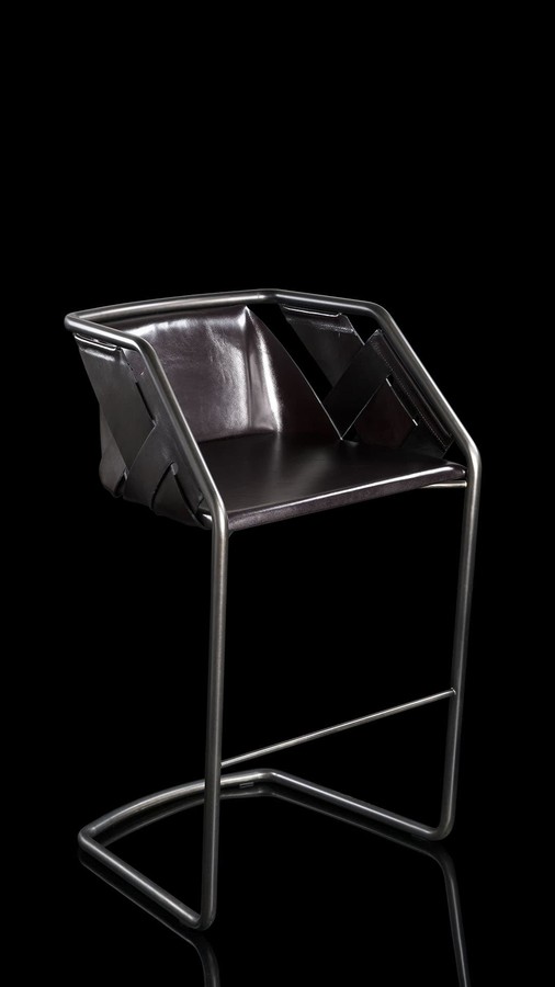Барный стул Henge Strip Stool
