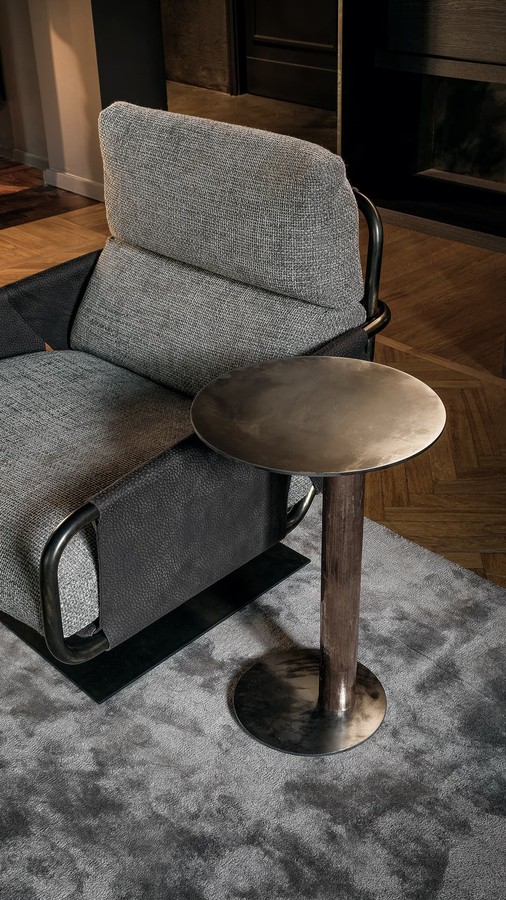 Приставной столик Henge Twistable Coffee Table