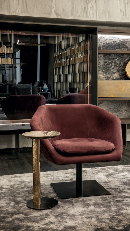 Приставной столик Henge Twistable Coffee Table